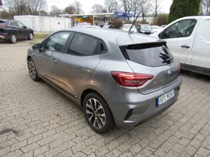 Mitsubishi Colt 1.6 Hybrid PLUS SHZ GRA PDC RFK FSE Android Auto A Bild 3