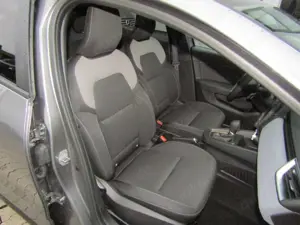 Mitsubishi Colt 1.6 Hybrid PLUS SHZ GRA PDC RFK FSE Android Auto A Bild 5