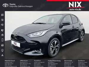 Toyota Yaris 1.5 Hybrid Teamplayer + Safety + Comfort