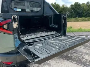 Dacia Duster Pick-up Extreme TCe 130 4WD Bild 4