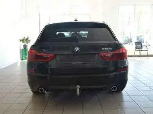 BMW 520 520d Touring Aut. Luxury Line