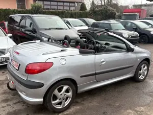 Peugeot 206 CC Platinum Cabrio/ Neue TÜV Bild 5