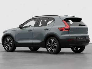 Volvo XC40 B3 Plus Dark Automatik (MJ2026,5) Bild 3