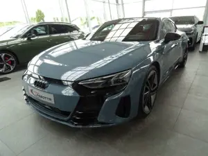 Audi e-tron GT 350 quattro / Audi exclusive Bild 3