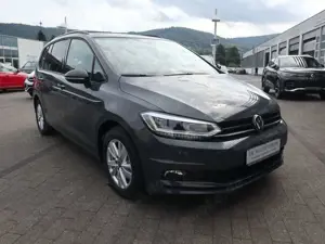 Volkswagen Touran Highline 2,0 TDI SCR (150 PS) DSG*7-Sitze Bild 5