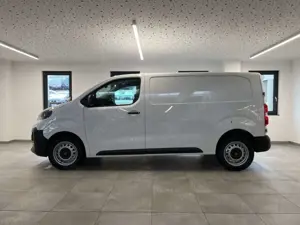 Citroen Jumpy Kasten 2.0 BlueHDI145 L2 PDC Kamera Navi Klima Bild 2