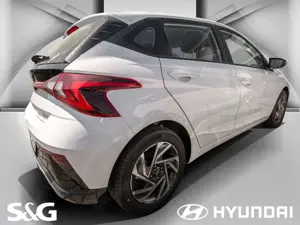 Hyundai i20 NAVI+KLIMA+SHZ+LENKRADHZG+SOFORT VERFÜGBAR Bild 3