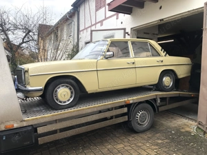 Mercedes Benz 230.4 W115 Strichacht Bild 2