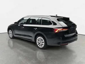 Skoda Octavia OCTAVIA COMBI 1.5 TSI ETEC DSG SELECTION NAVI LED Bild 5