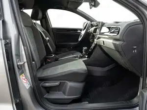 Volkswagen T-Roc 2.0 TDI Style NAVI AHK ACC FACEL. LED Bild 2