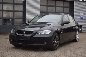 BMW 318 i *2.HAND*INDIVIDUAL*SHZ*