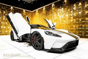 Ford GT +LIFT+CARBON FIBRE+BREMBO+CERAMIC BRAKE+ Bild 2