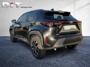 Toyota Yaris Cross 1.5 E FWD Teamplayer ACC+LED+Navi+LM Bild 5