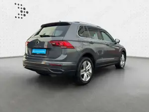 Volkswagen Tiguan 1.5 TSI DSG Move*Navi*AHK*Pano*StHzg*Matr Bild 3