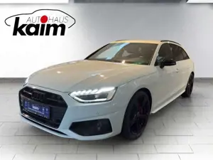 Audi A4 2.0 TDI   40 Avant quattro advanced