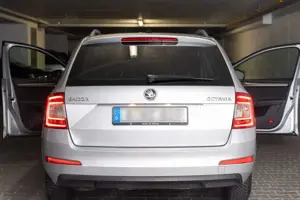 Skoda Octavia Octavia Combi 2.0 TDI (Green tec) DSG Ambition Bild 5