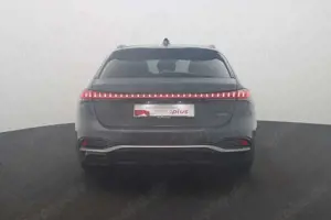 Audi A5 Avant TDI quattro S line LED Navi ACC AHK Bild 4