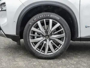 Nissan X-Trail Tekna+ 1.5 VC-T e-Power e-4orce 213PS 4x4 20'' 2FL Bild 3