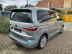 Volkswagen T7 Multivan Style 2,0 TDI DSG Panorama DiscoverPro IQ-Light Bild 3