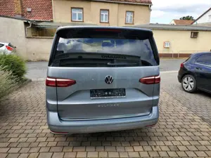 Volkswagen T7 Multivan Style 2,0 TDI DSG Panorama DiscoverPro IQ-Light Bild 5