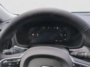 Volvo V60 +B4+Plus+Dark+Pano+HeadUp+360°Kamera+Voll-LED Bild 5