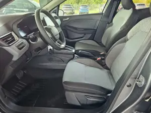 Renault Clio Evolution TCE90 Automatik / LED Carplay  Tempom... Bild 4