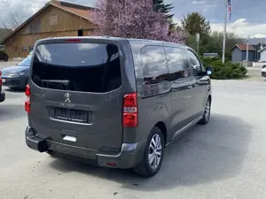 Peugeot Traveller L2 Allure 2.0 BlueHDi 180 EAT8 Navi Bild 5