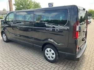 Renault Trafic Pkw Grand Life Blue dCi 150 EDC Bild 4