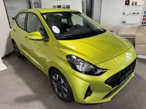 Hyundai i10 Hyundai i 10 1.0 Benzin (63 PS) Trend Navi Digital Bild 2