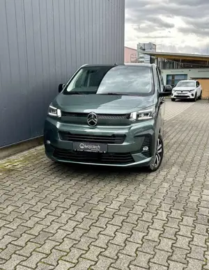 Citroen Spacetourer 2.0 HDI Plus XL 180 EAT8