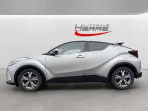 Toyota C-HR Hybrid Team D Bild 3