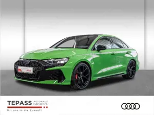 Audi RS3 Limousine 2.5 TFSI PANO LEDER ACC NAVI ABGAS