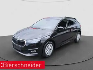 Skoda Fabia 1.0 TSI DSG Selection LED RFK PDC