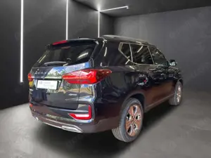 SsangYong Rexton Rexton 2.2 Sapphire *Elegance-Paket*20"Alu*360°K Bild 3
