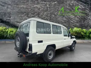Toyota Land Cruiser GDJ 78 2,8d STD 2x90 40th Sofort Bild 4