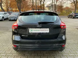 Ford Focus Focus 2.0 Automatik Bild 4
