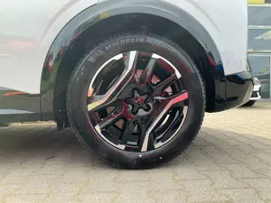 Peugeot 3008 GT +DAB+KLIMA+TEMPOMAT+LED+ Bild 5