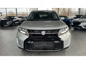 Suzuki Vitara 1.4 Comfort Facelift AT Navi LED ACC Kamera SitzHZ Bild 5