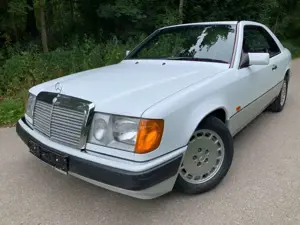 Mercedes-Benz 200 CE200 C124, 1.Hd!,Erstlack,Sammlerzust;Klima,Led
