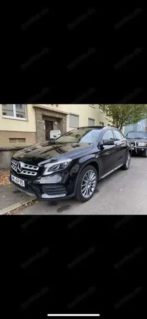 Mercedes-Benz GLA 180 GLA 180 Urban Style Edition (156.942) Bild 2