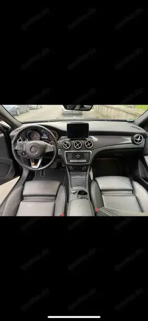 Mercedes-Benz GLA 180 GLA 180 Urban Style Edition (156.942) Bild 5