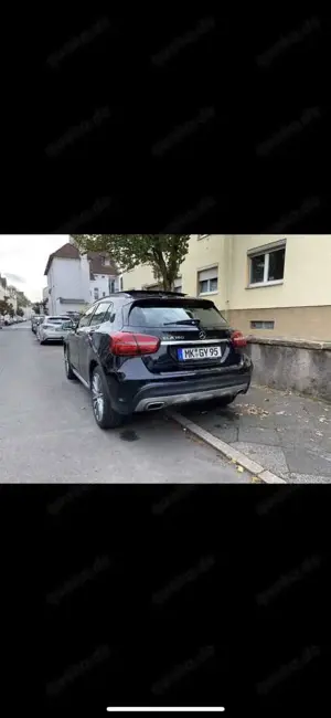 Mercedes-Benz GLA 180 GLA 180 Urban Style Edition (156.942) Bild 3