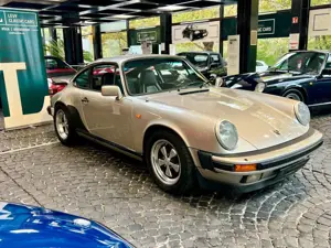 Porsche 911 3,2 Carrera Coupe deutsch Sehr gute Historie