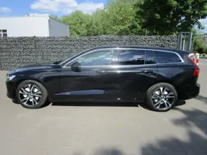 Volvo V60 Kombi B3 Benzin EU6d Core digitales Cockpit Memory Bild 5