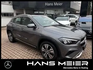Mercedes-Benz GLA 180 GLA 180 Progressive AHK LED Lenkradhzg. Kamera