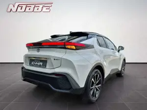 Toyota C-HR 2.0 Hybrid Teamplayer Bild 5