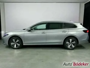 Volkswagen Passat Variant 2.0 TDI SCR DSG Business Garantie Bild 3