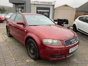 Audi A3 1.6Attraction*TÜV Neu*Service Neu*Bremsen NeU Bild 3