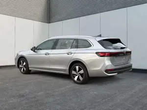 Volkswagen Passat Variant Business DSG+AHK+MASSAGE+NAVI+... Bild 2