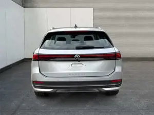 Volkswagen Passat Variant Business DSG+AHK+MASSAGE+NAVI+... Bild 3